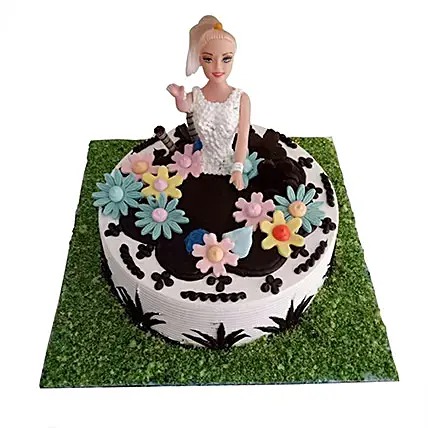 Lovely Baby Doll Cake