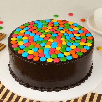 Mouthwatering Gems Cake