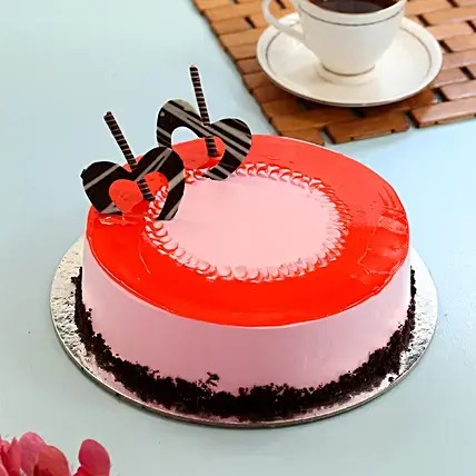 Red Glaze Strawberry Cake