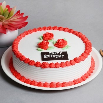 Grannys Strawberry Cake