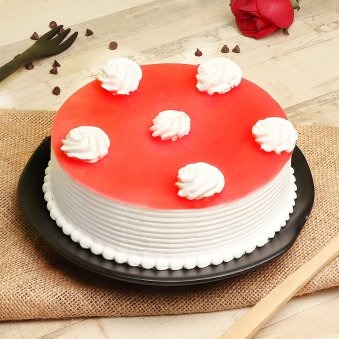 Strawberry Delicacy Eggles Cake