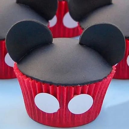 Mickey Mouse Mania Cupcakes