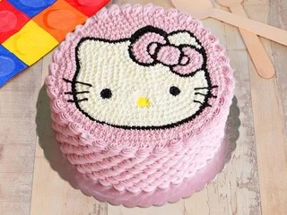 Hello Kitty Cake