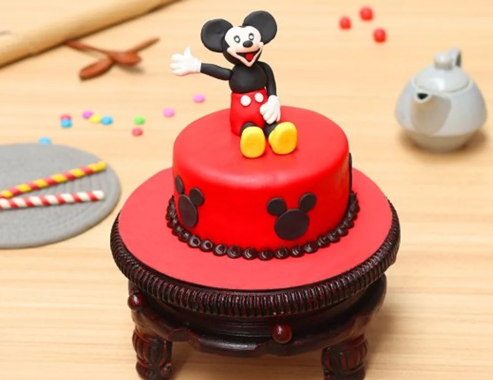 Mickey Fondant Cake