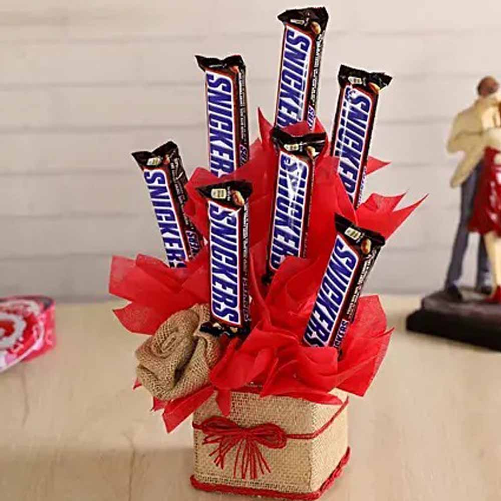 Snickers Chocolate Vase