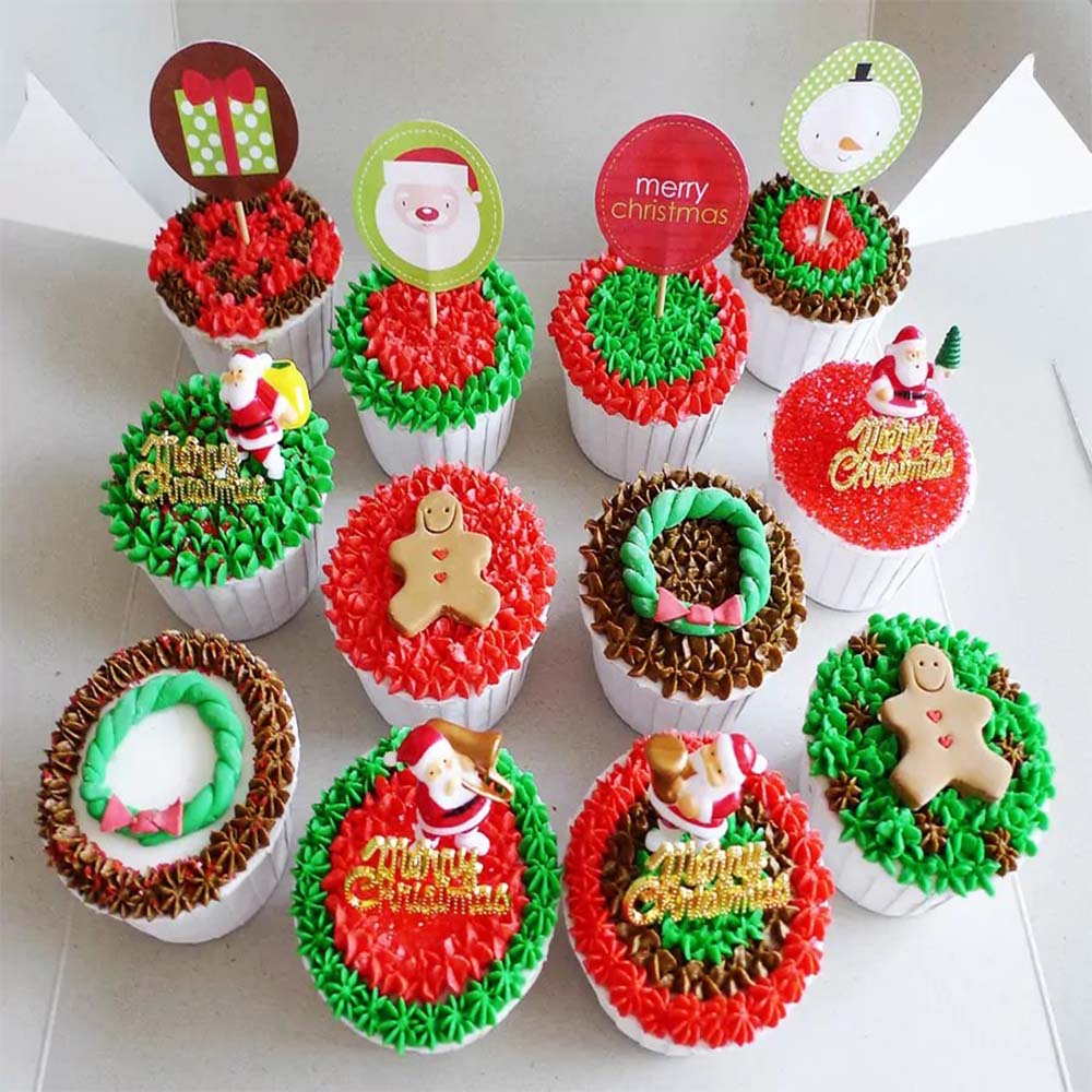 Christmas Wreath Cupcakes