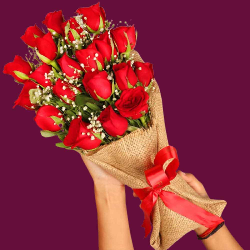 Red Roses Flower Bouquet