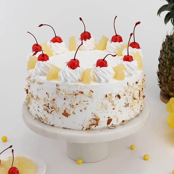 Pineapple Round Cake