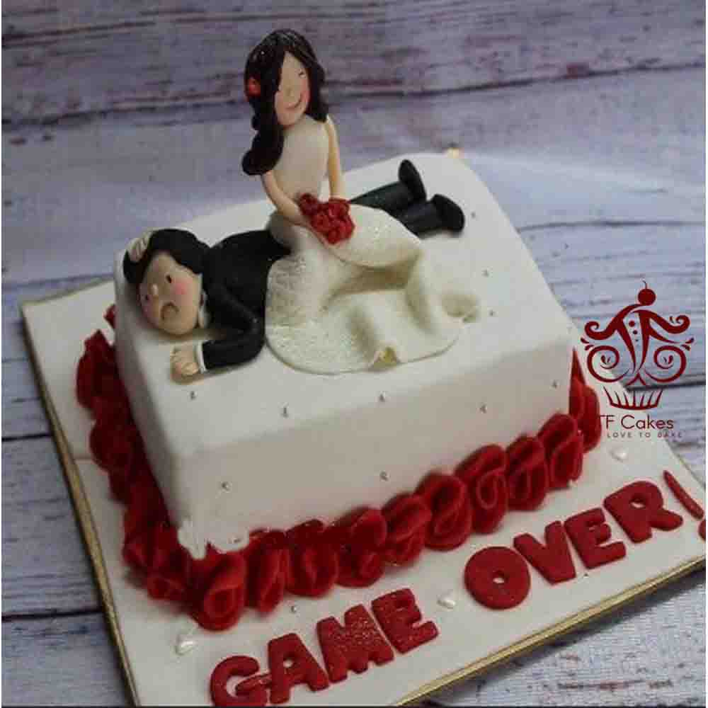 Couple Cake