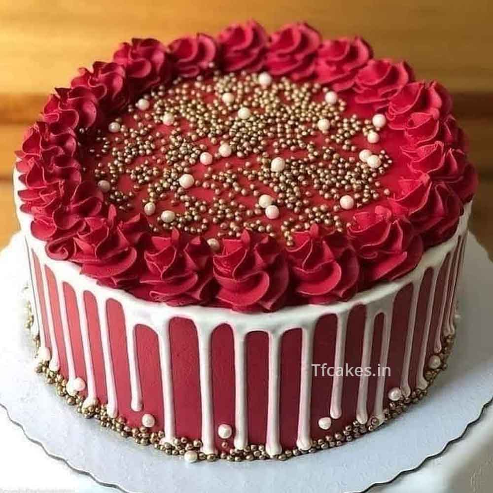 Red Pretty Rose Cake