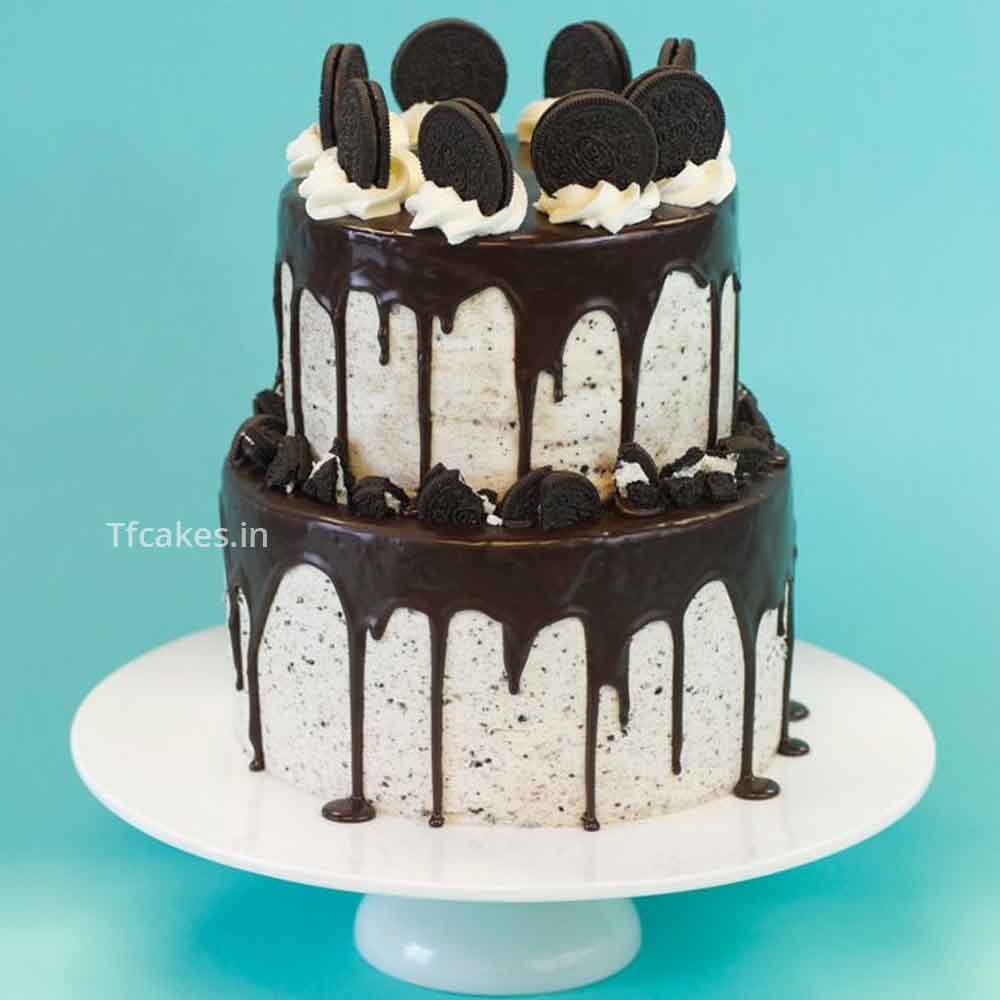 2 Tier Chocolate Oreo Cake