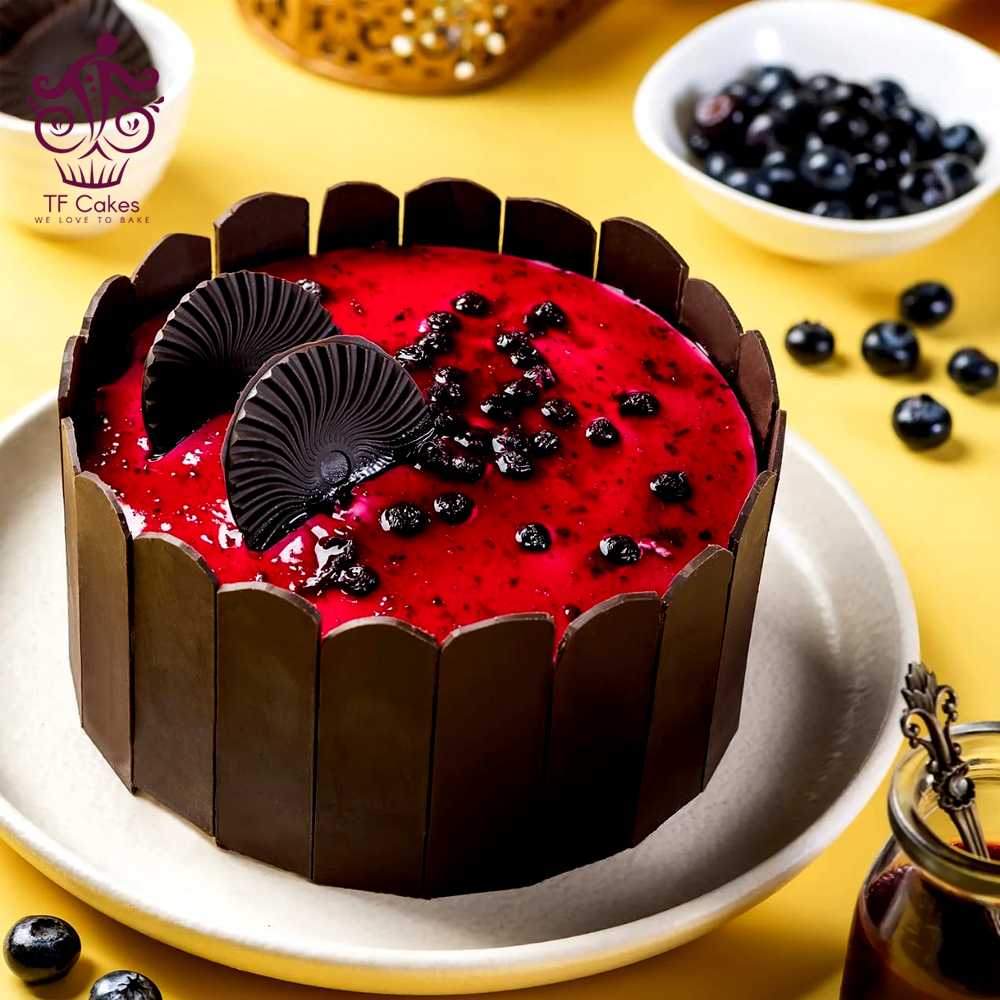 Redberry cake