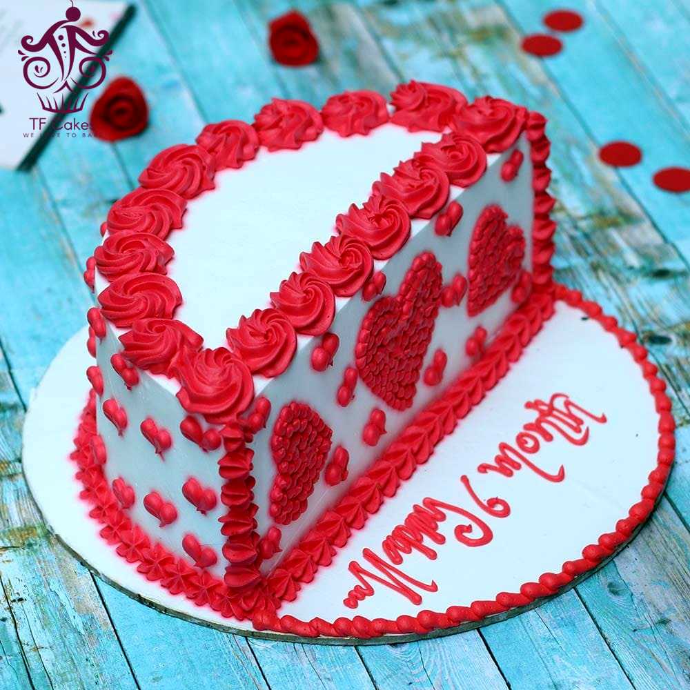 Red Velvet Half Cake