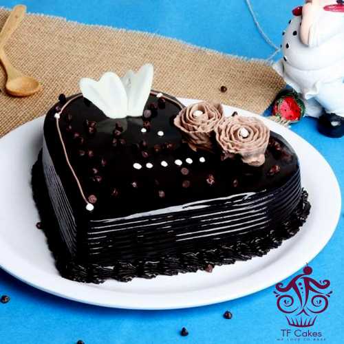 Hearty Love Chocolate Cake