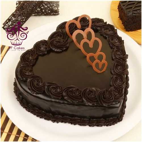 Beautiful Truffle Chocolate Cake