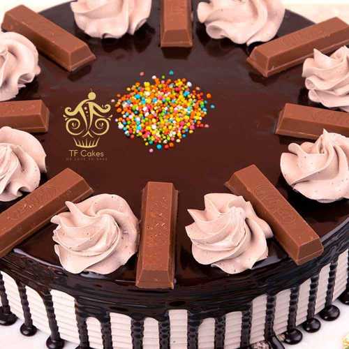 Delight Kit Kat Cake