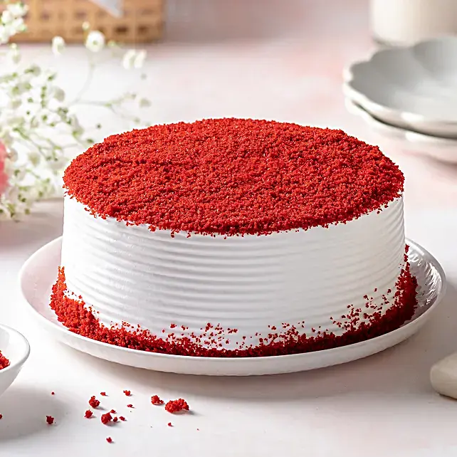 Red Velvet Fresh Cream Cake