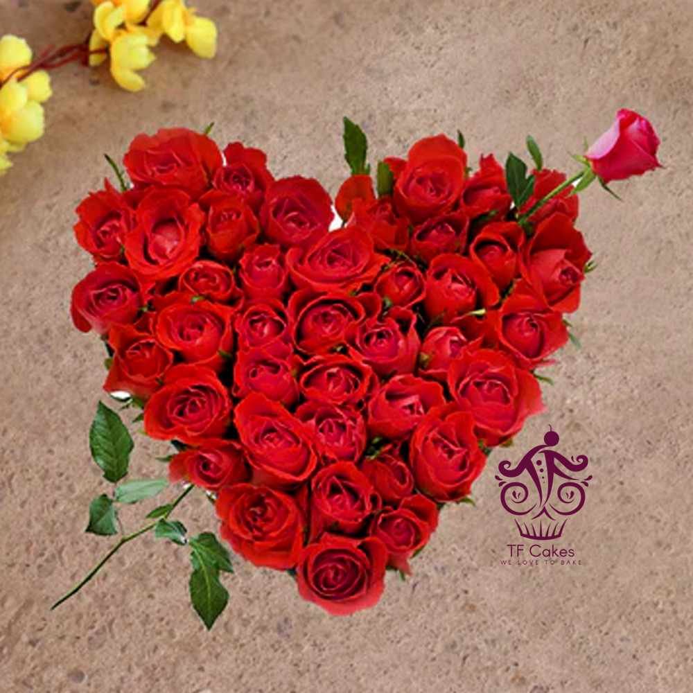 Bouquet Of Red Roses Heart-Shaped