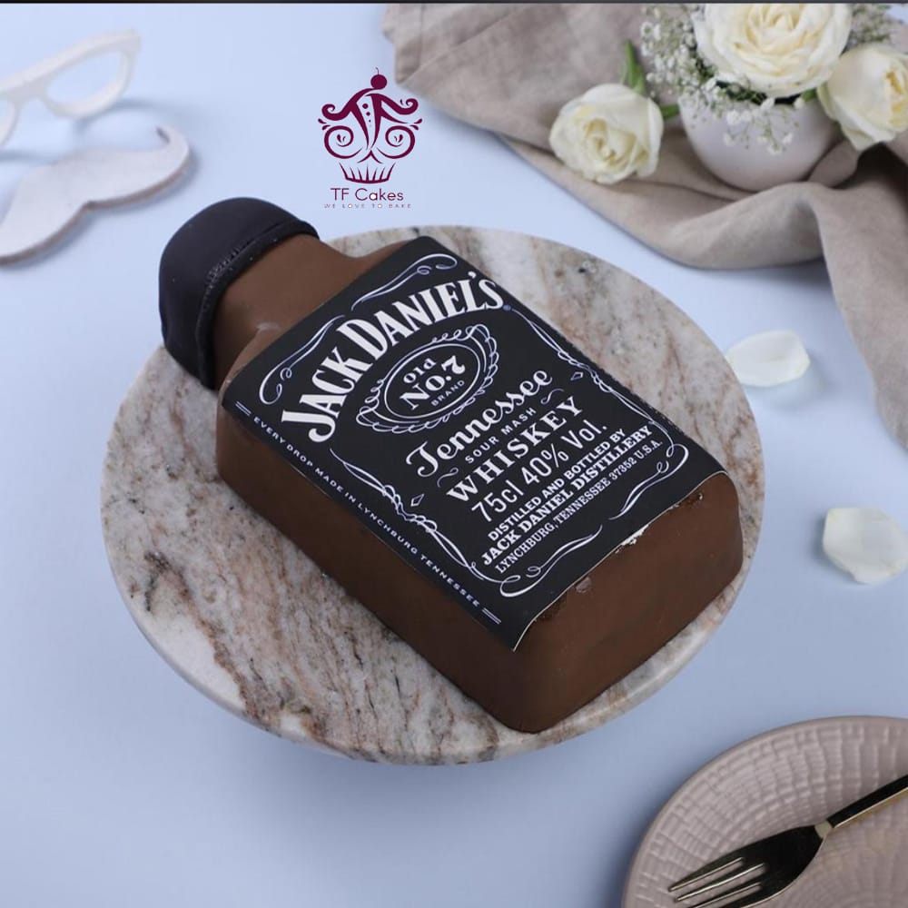 Jack Daniels Bottle Shape Cake