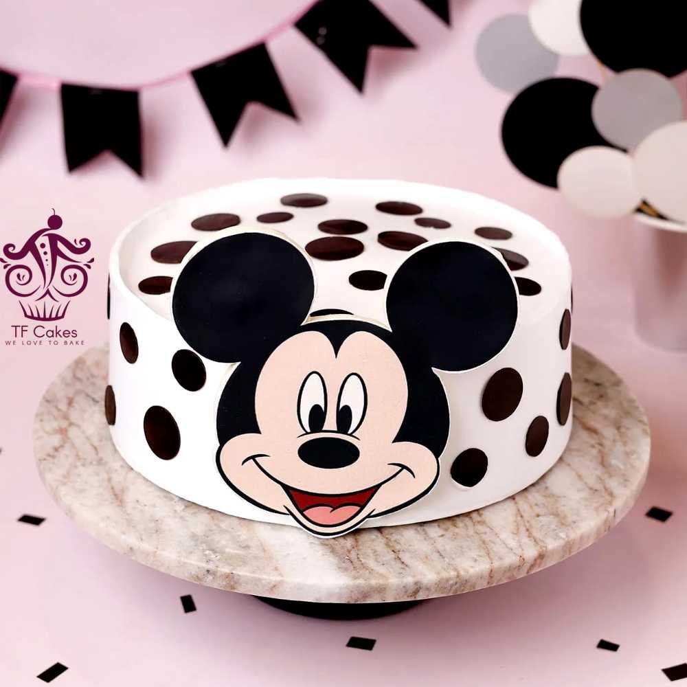 Mickey Mouse Cake