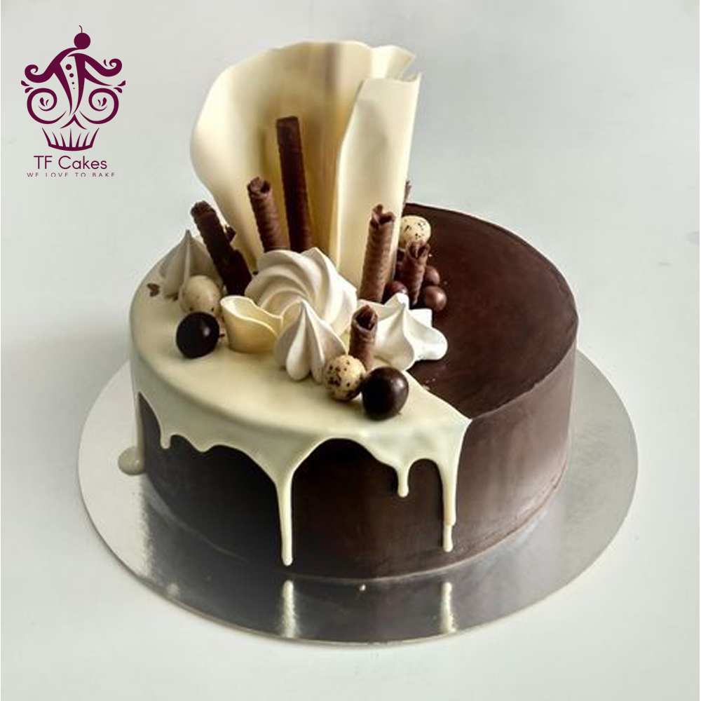 Chocolate Isomalt Cake