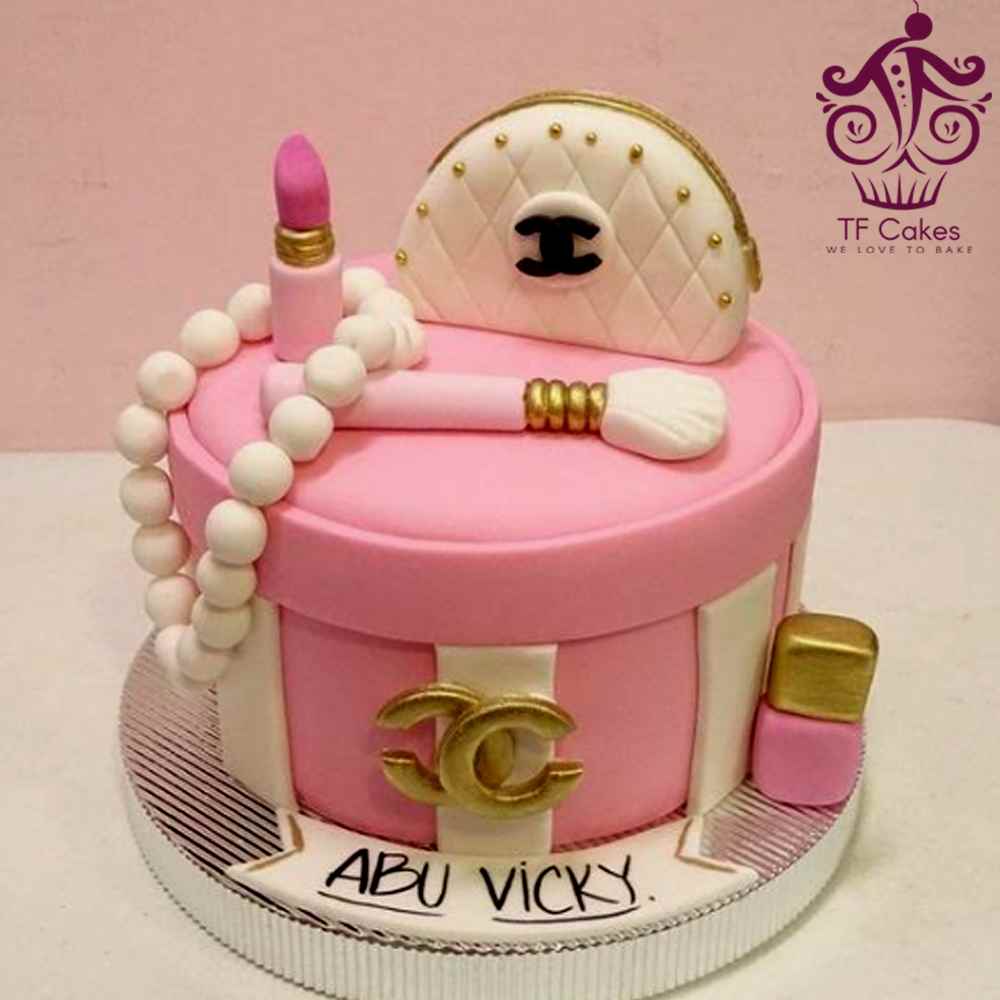 Chanel Pink Dream Cake