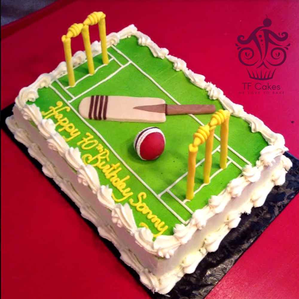 Cricket Lover Cake