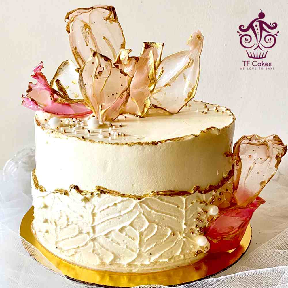 Golden Elegance White Cake